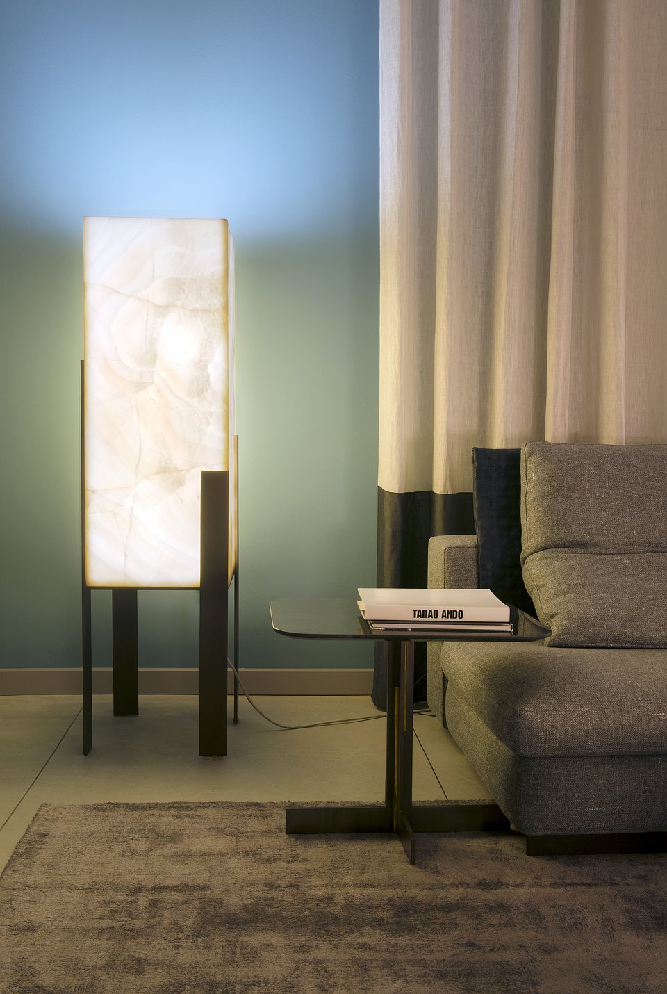 Mariani Collection _Lampada Onice_foto ambientata.jpg