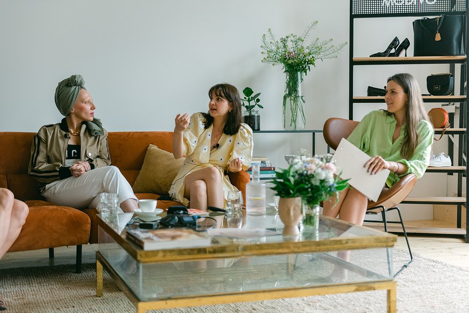 MODIVO POWER DRESSING - Ola Szol, Kara Becker, Karolina Limbach (od lewej)