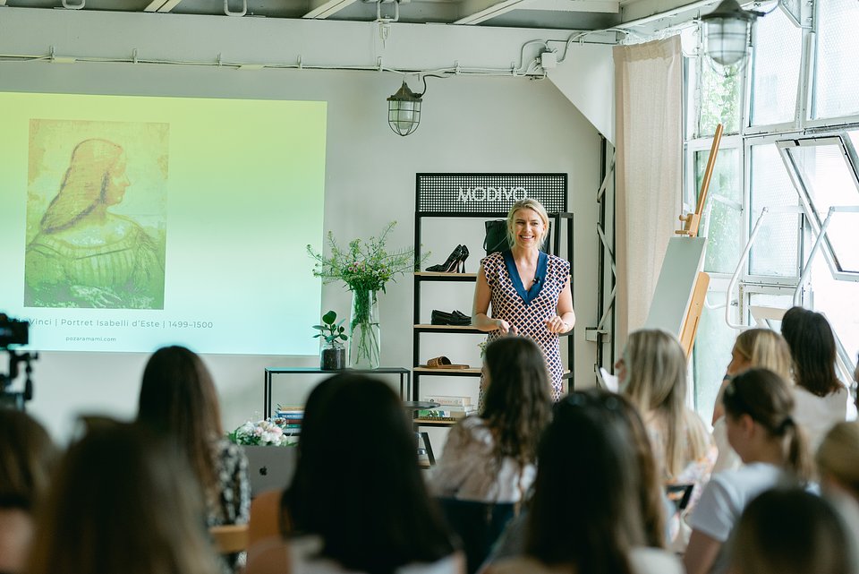 MODIVO POWER DRESSING - Maja Michalak