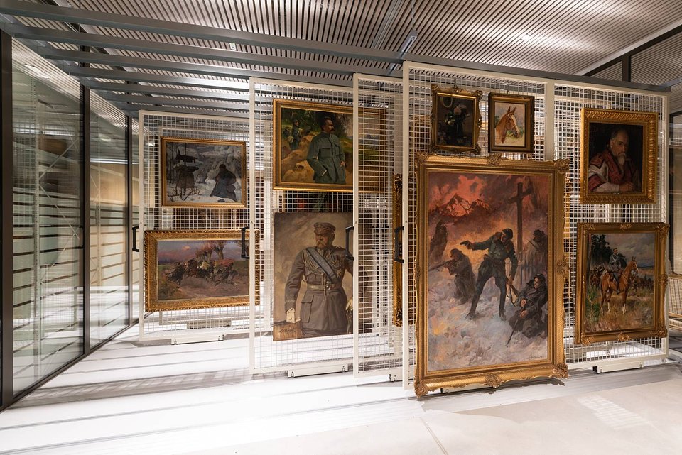 Muzeum Józefa Piłsudskiego w Sulejówku - magazyn zbiorów, materiały prasowe