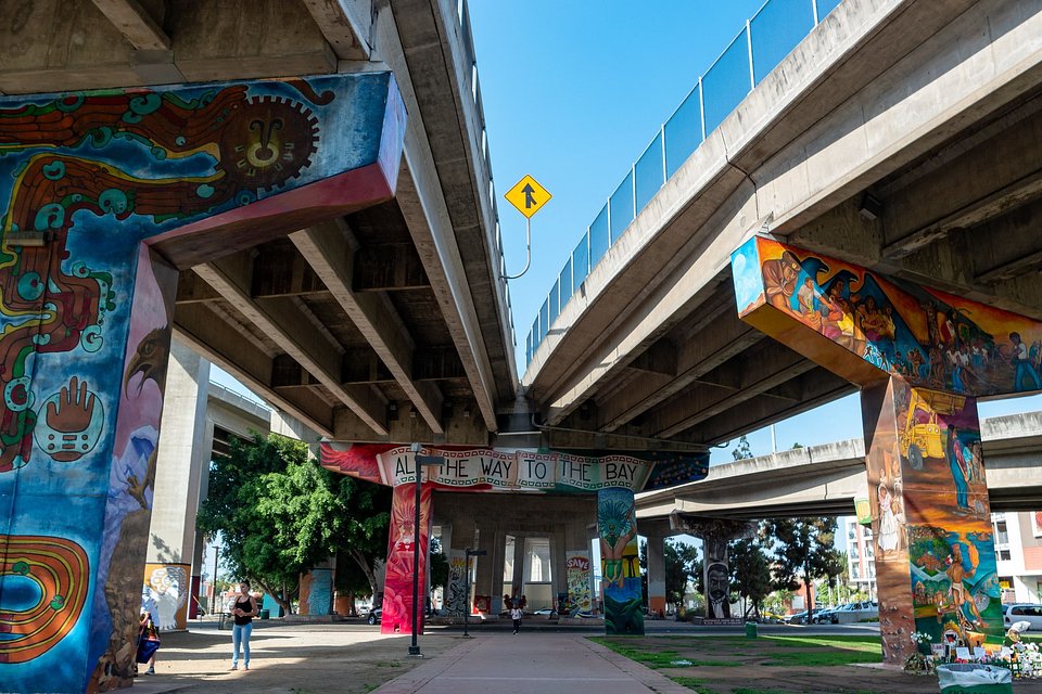 Planning grantee Outside the Lens will develop a program for youth in grades 6-8 to study San Diego’s Chicano Park, learning the history of this significant national monument and how the practice of civil disobedience at this site can serve as a model for present-day civic engagement.