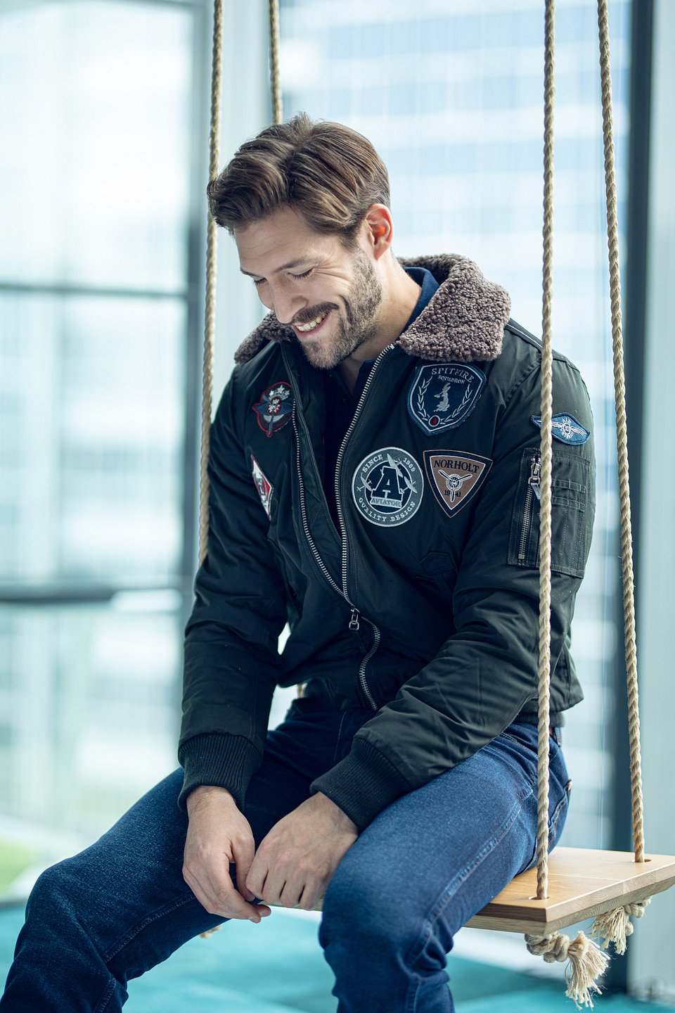 Sesja: bestsellery Allegro 2019. Stylizacja: Jolanta Czaja-Przesmycka. Fotograf: Marcin Zawadzki