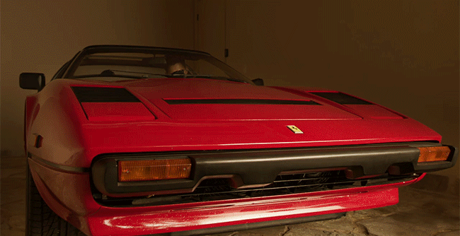 MagnumPI_S01_NewFerrari_GIF_v2-1274375.gif