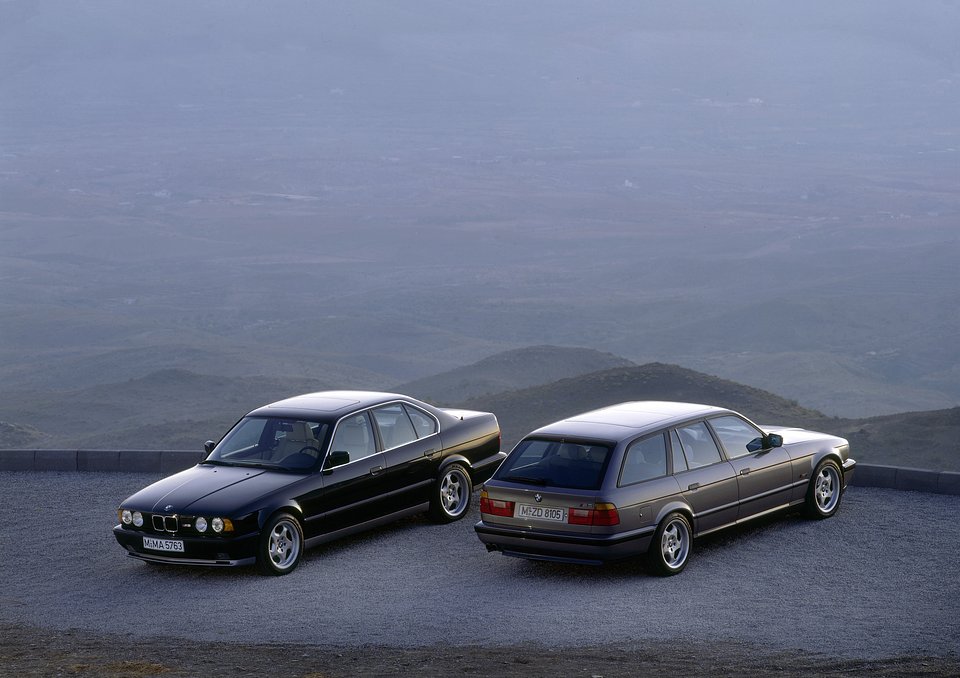 bmw_m5.jpeg