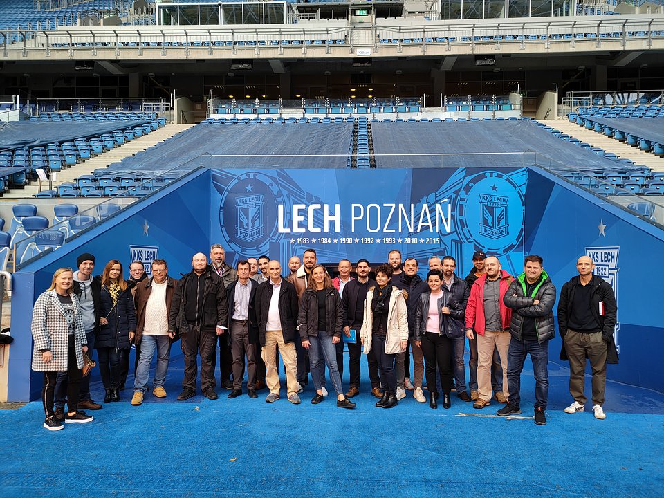 Eksperci projektu Safe Stadium podczas wizyty na Stadionie Lecha Poznań, foto: UŁ