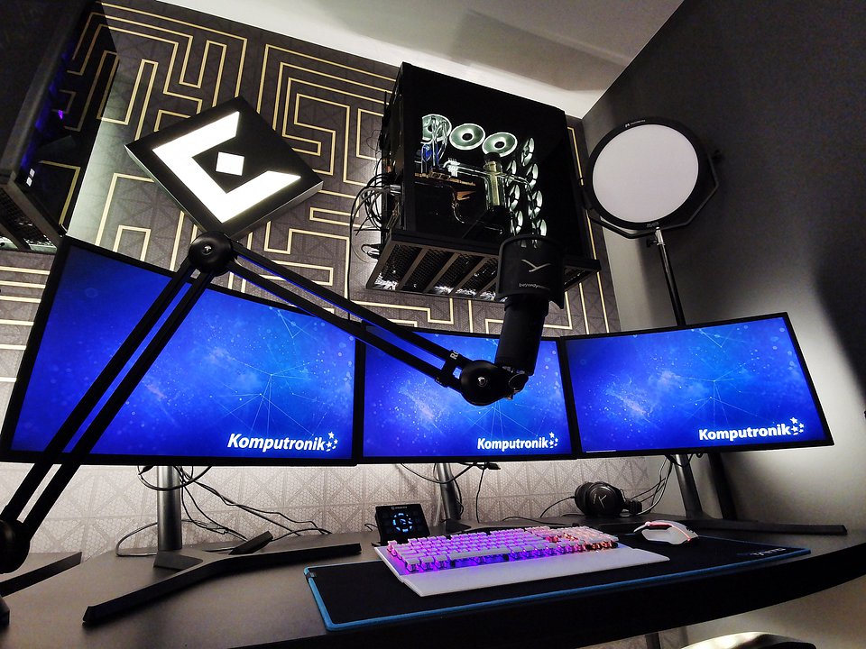 Poznański streaming house już nadaje!