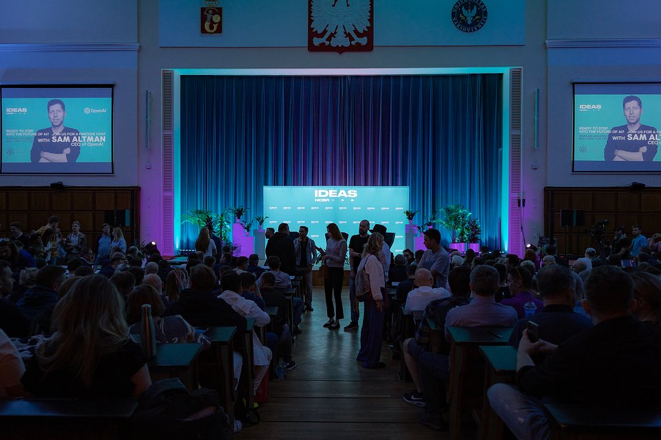 large 2c1ed69856ba8d0ce47c9cc646f99c75