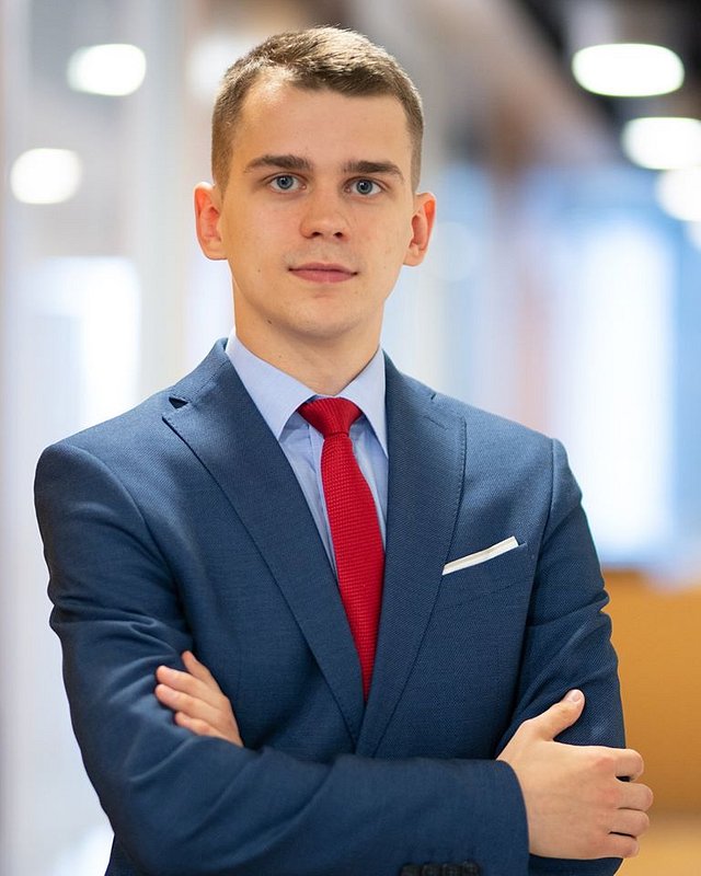 Adam Ziębicki, associate w kancelarii Chałas i Wspólnicy