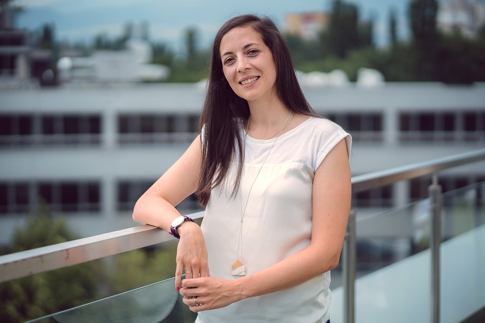 Магдалена Генева, Senior Financial Analyst