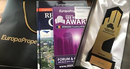 F&B Retailer of the Year Awards.jpg