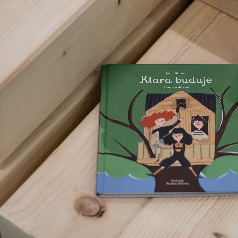 Książka drewno 2 ERBUD.jpg