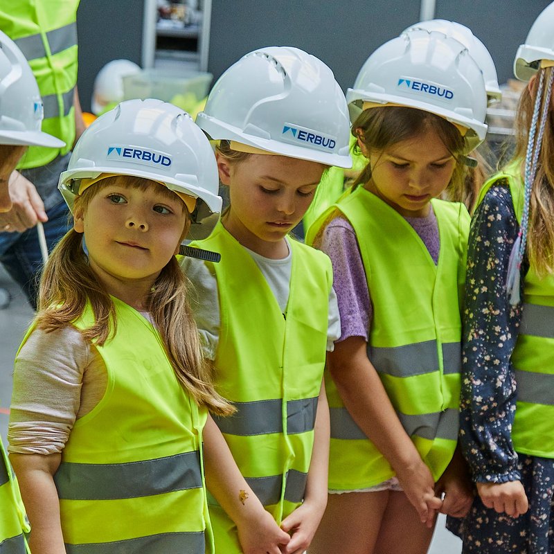 220604_ERBUD_KLARA_CDmm262 1.jpg