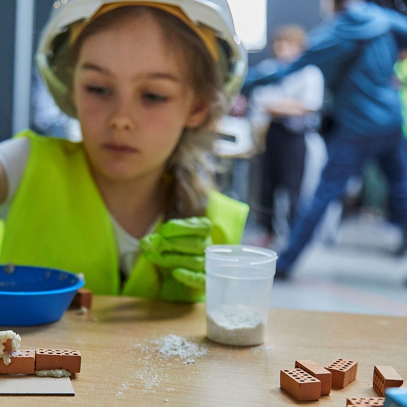 220604_ERBUD_KLARA_CDmm342 1.jpg