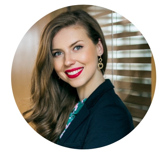 Ewelina Sumiec, Senior IT Recruiter w firmie People.