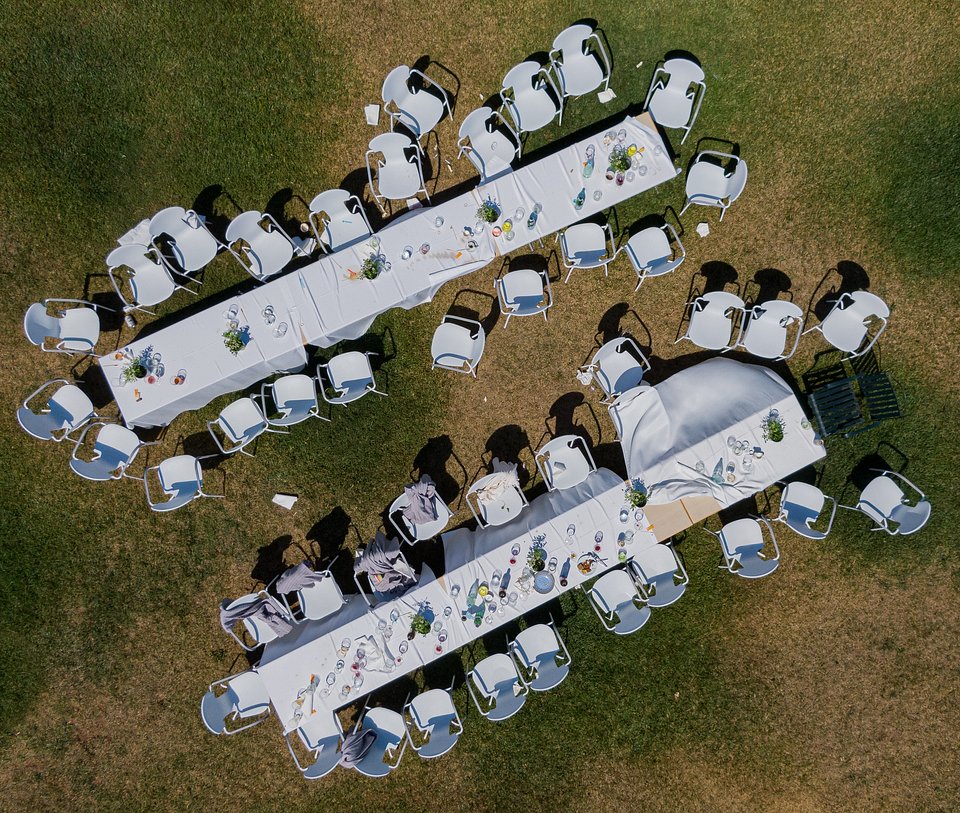 The photographer immortalized his best friend’s wedding rehearsal from the sky, Switzerland (Ale Ferro/AGORA images)