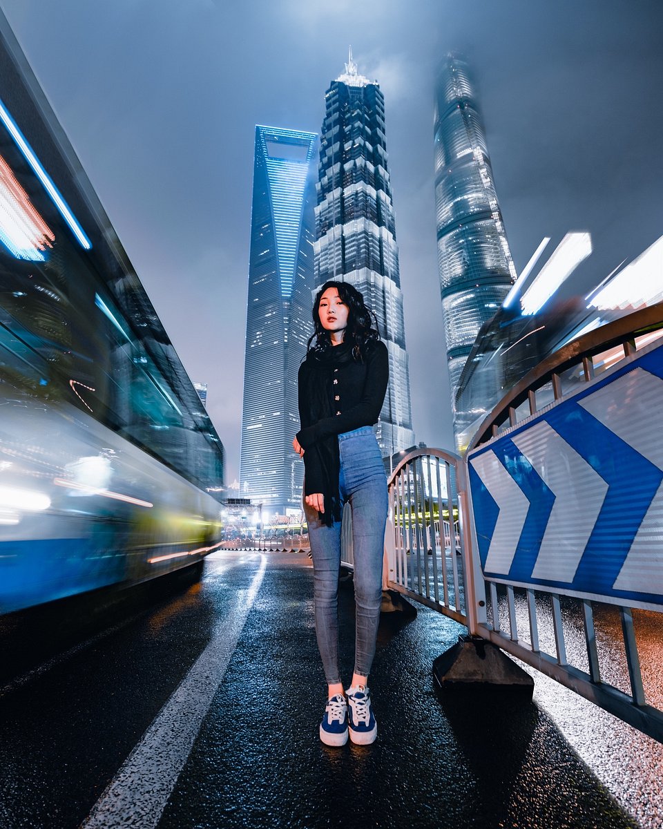Location: Lujiazui, Shanghai, China