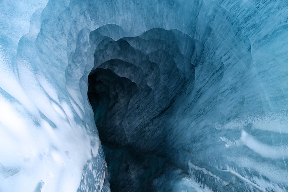 Location: Mont-Blanc glacier, France