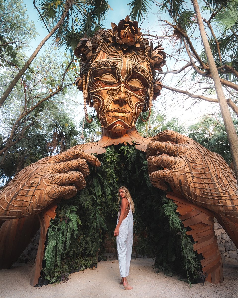 Location: Ven a la Luz, Ahau Tulum Resort, Mexico