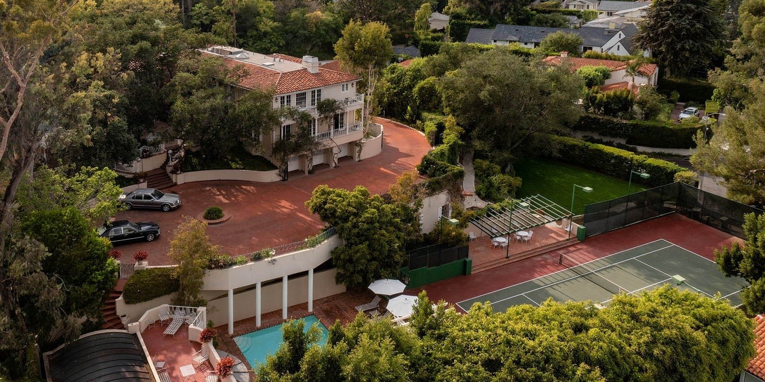 Fries Estate Formerly Owned by Paramount Pictures in Beverly Hills Hits