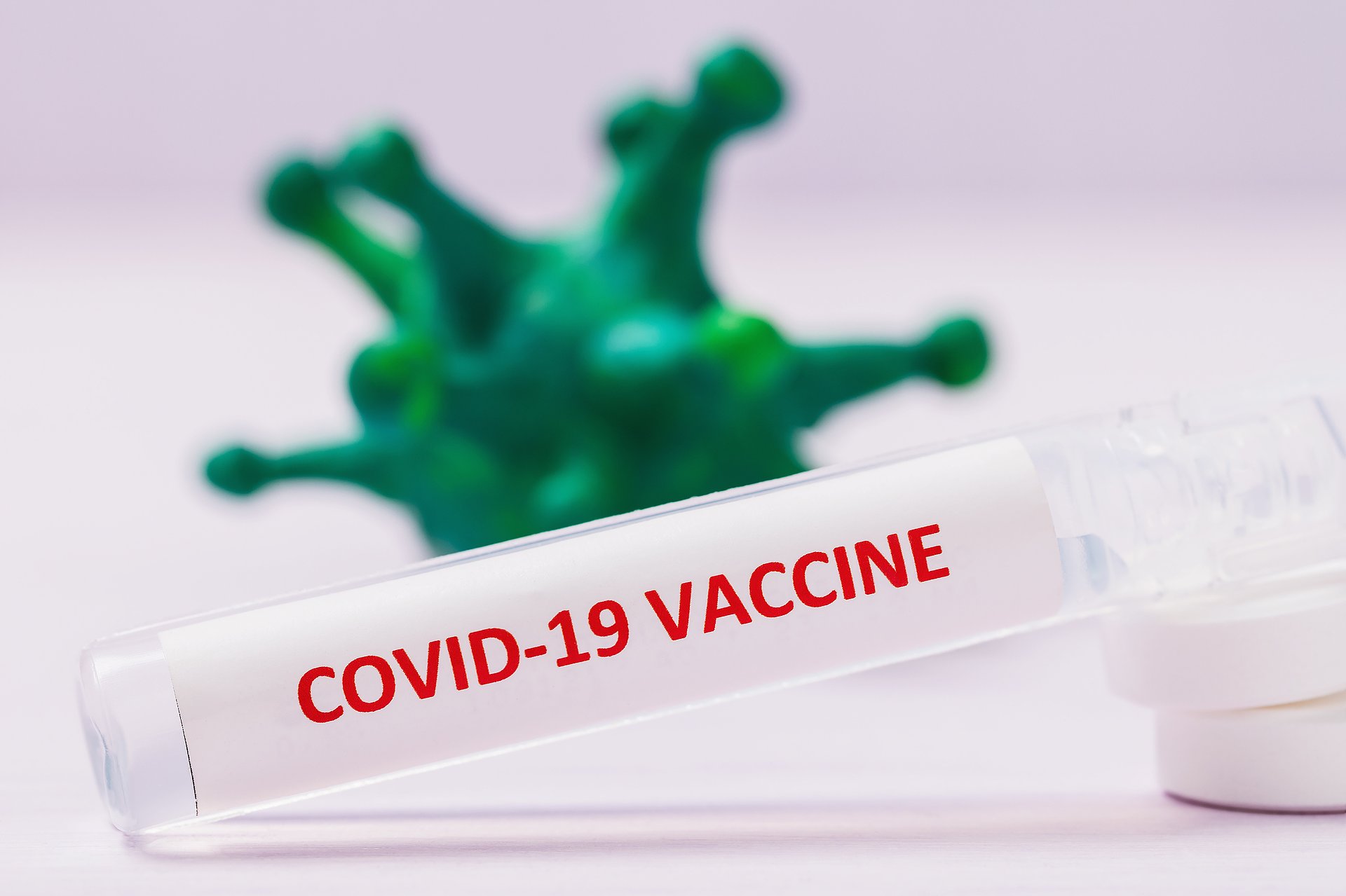 Donosowa szczepionka na COVID-19? Daje dobrą ochronę przed infekcją - wykazały testy na zwierzętach