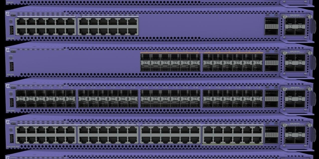 Продукт месяца: ExtremeSwitching 5520 Series