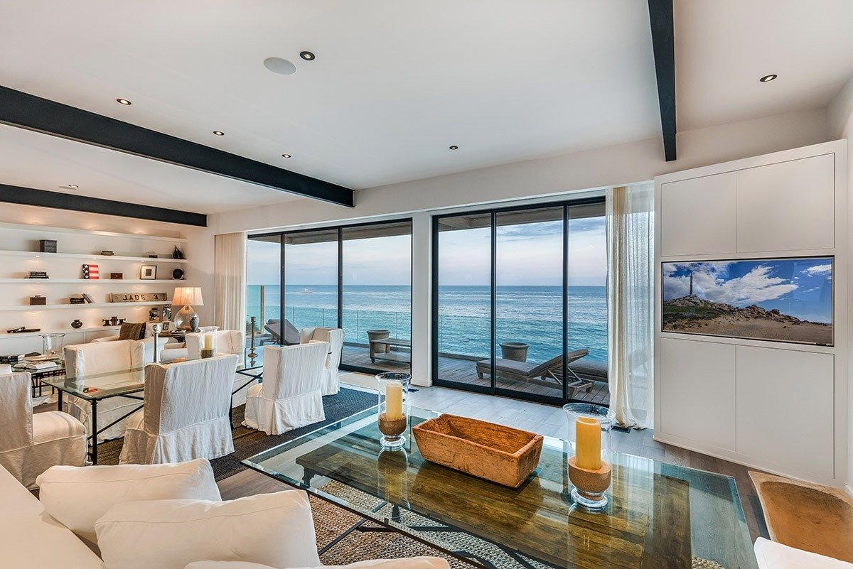 Jade Mills Sells Oceanfront Malibu Celebrity Hideaway Built & Designed