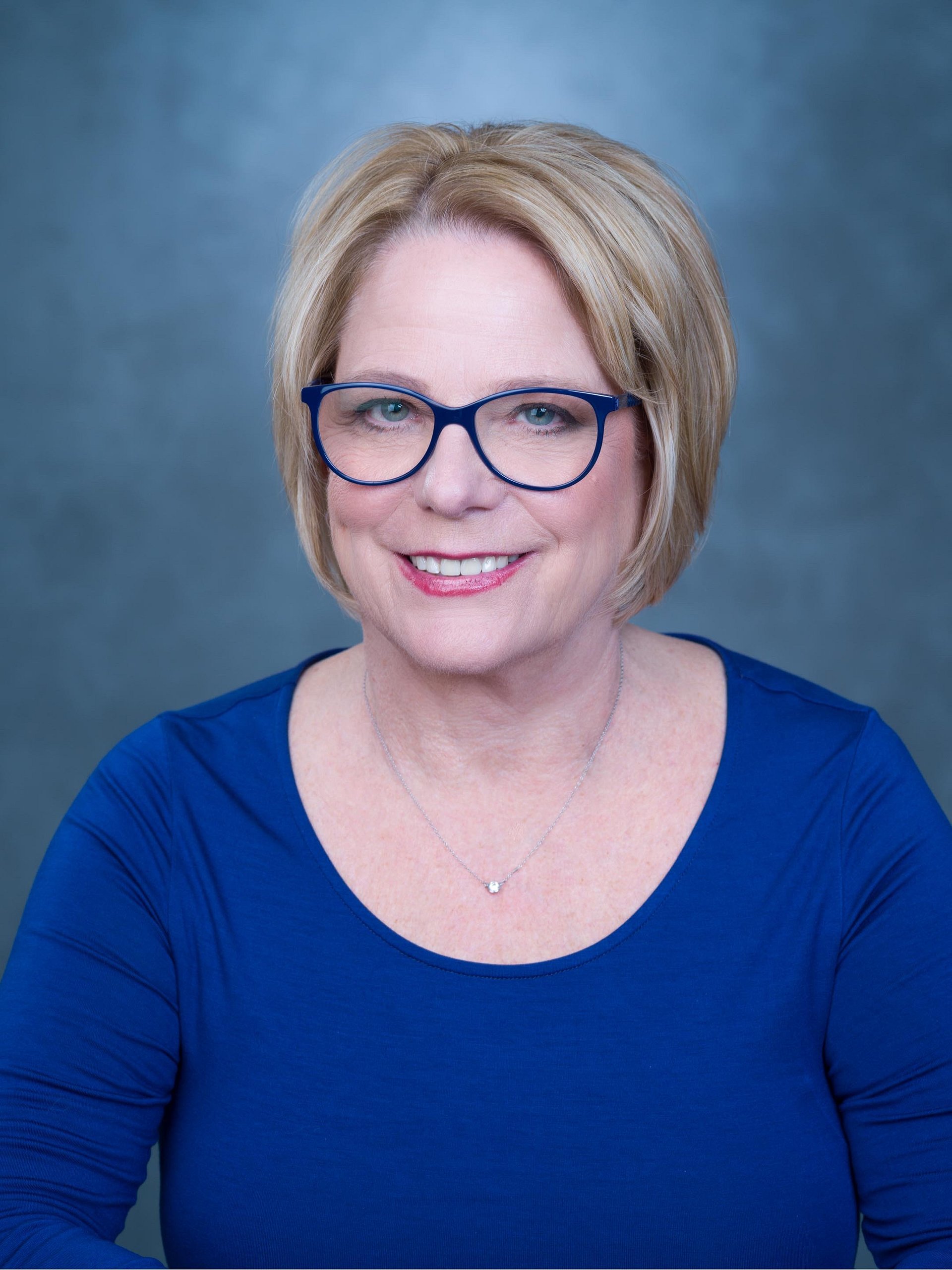Barbara Lunsford Affiliates with the Tucson/Foothills Office of