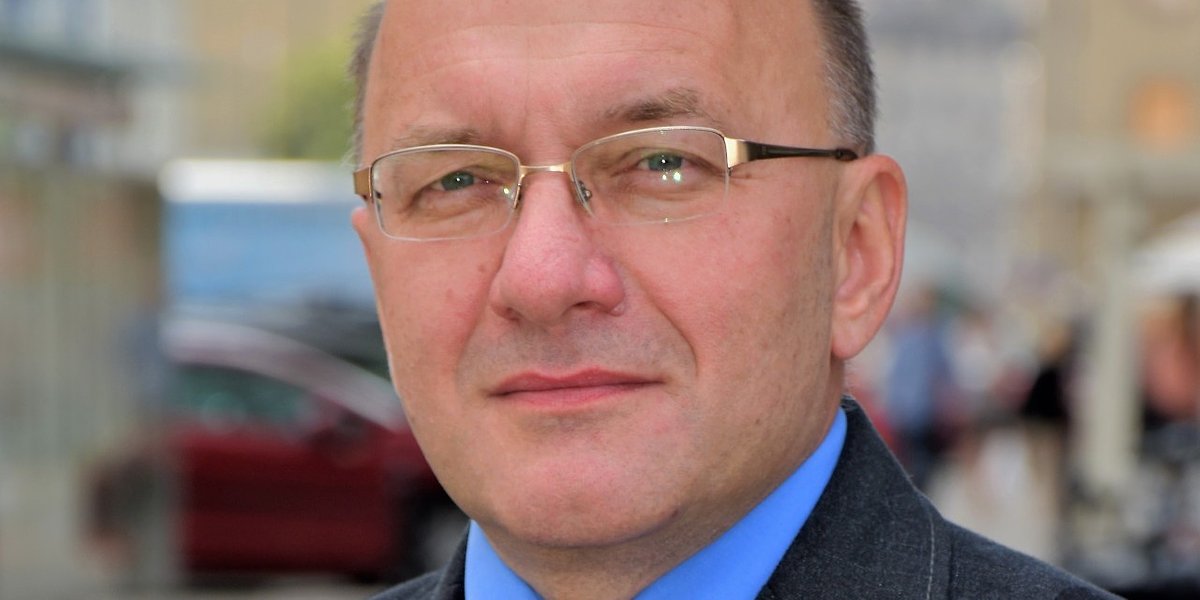 Mariusz Politowicz: "Pacjenci nie przychodzą w nocy po leki ratujące życie, ale po kubki do moczu, prezerwatywy"