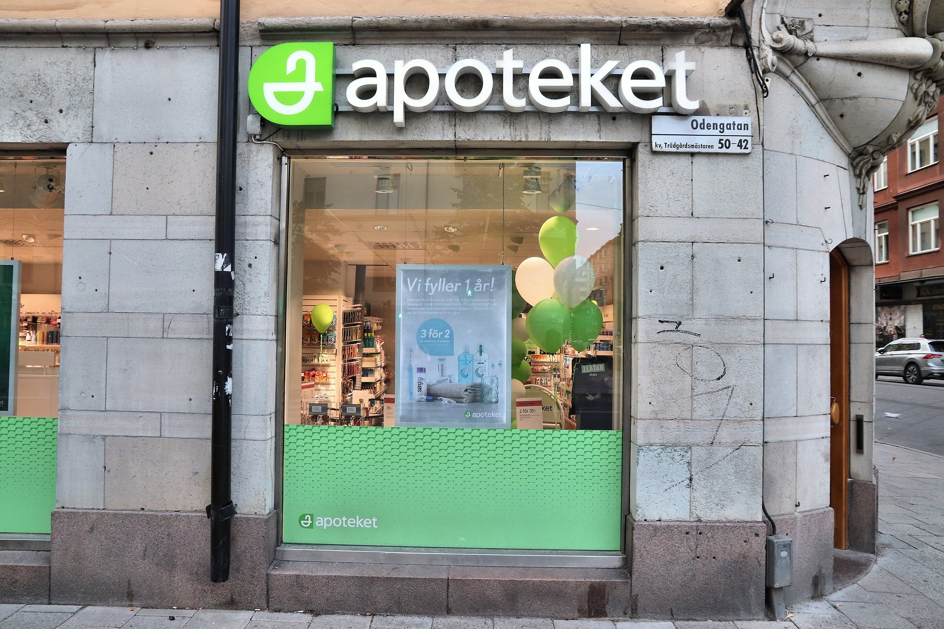 Szwedzka walka z COVID-19 oczami pracującej tam farmaceutki