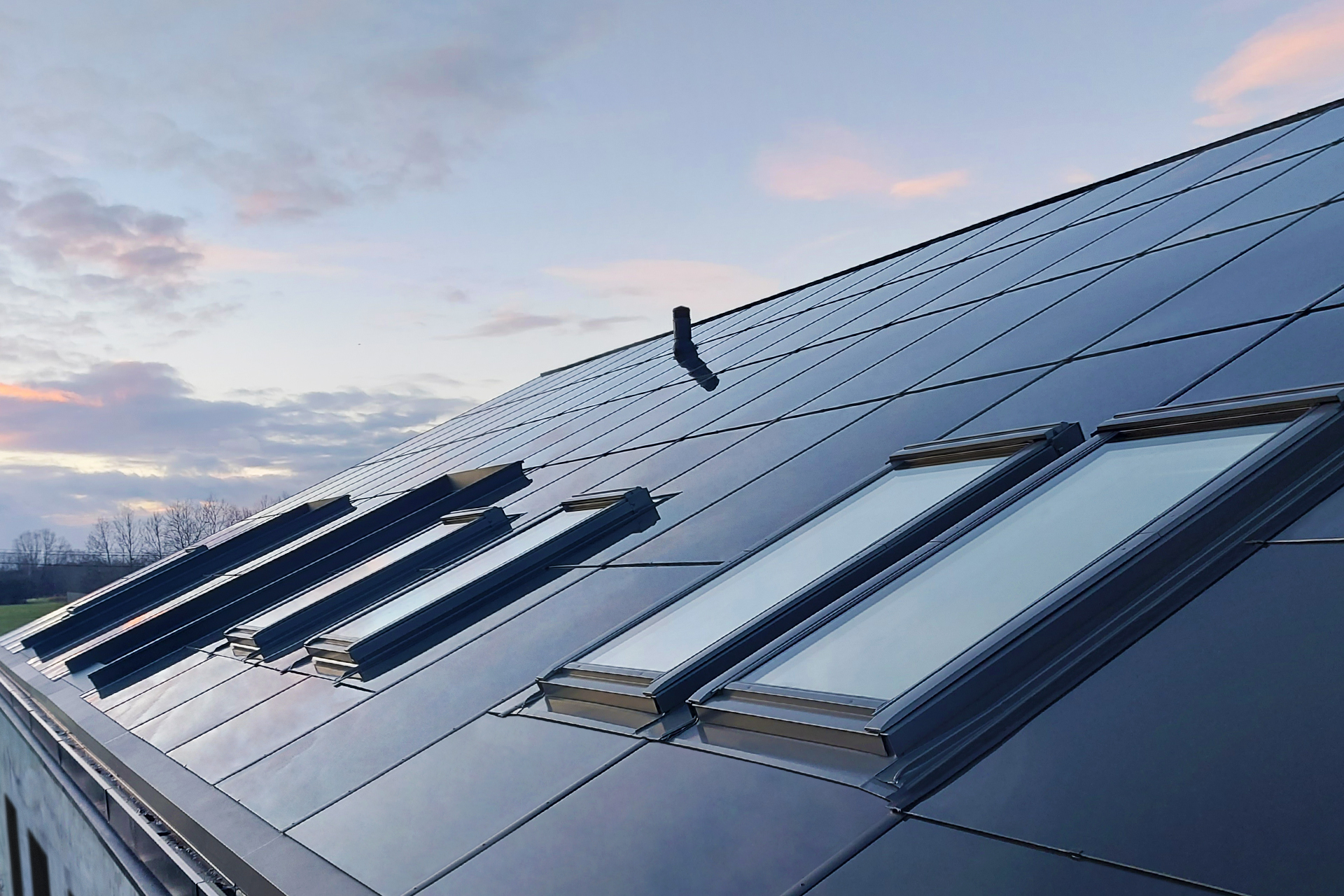 SunRoof wspiera budowę domu dla nastoletnich mam z Fundacją po DRUGIE i Fundacją UNAWEZA